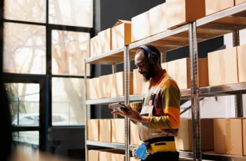 The Smart Buyer’s Guide to Cost-Effective RFID Price Tags | RFIDTag.com Smart Buyer’s Guide explaining how to choose cost-effective RFID price tags for businesses