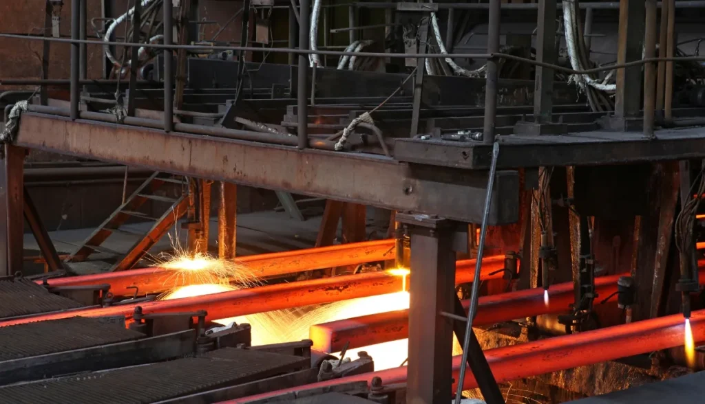 Entorno industrial donde los tipos de etiqueta incorrectos causan fallas de mal funcionamiento en el lector RFID.