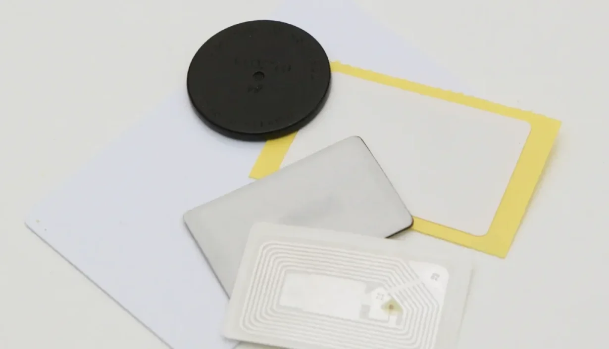 RFID Tag Materials: How to Choose the Right Material for Your Application